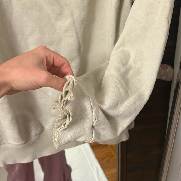 Vintage, distressed champions, crewneck - Picture 2 of 5